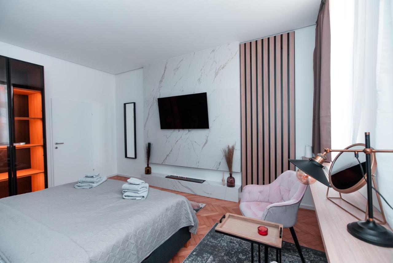 Apartment Petit Luxe *