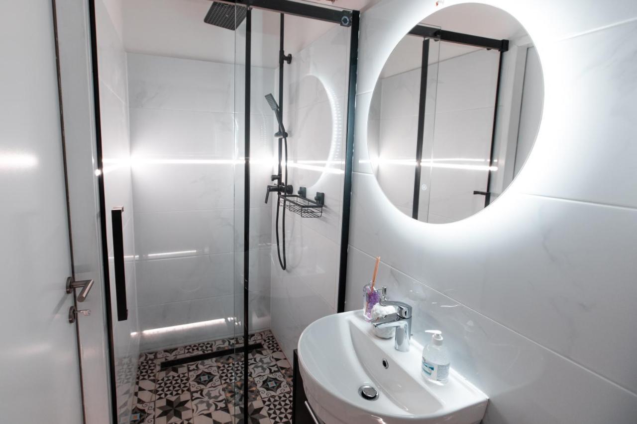 Petit Luxe Apartment